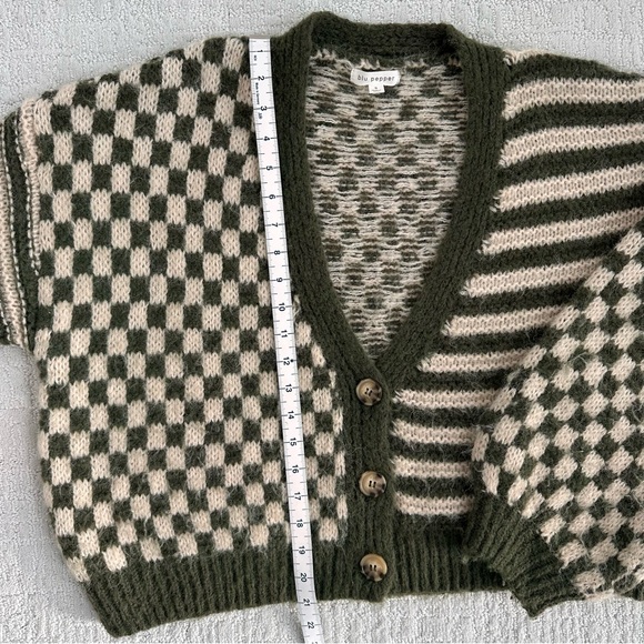 Blu Pepper Black and Cream Patterned Cardigan - Picture 5 of 8